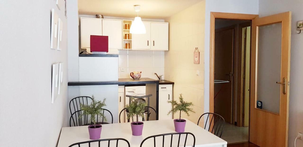 Apartamento Vivienda Turística Pirineos XXI Canfranc Exterior foto